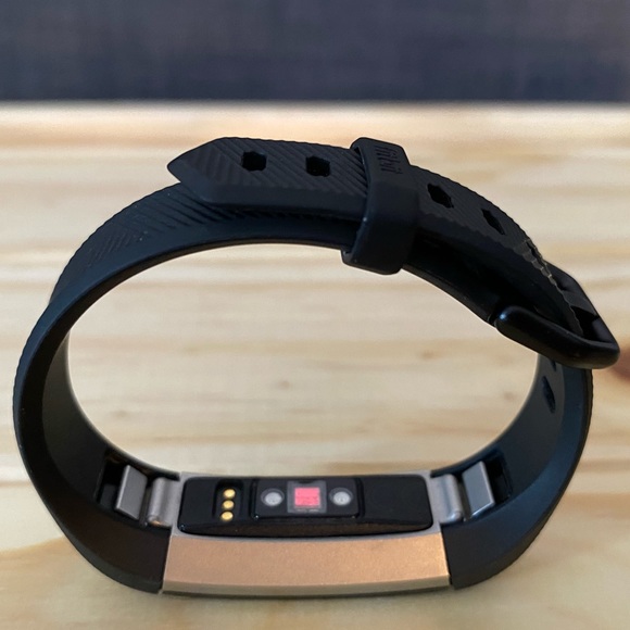 Fitbit Alta HR | Fitness sport watch - Picture 5 of 9